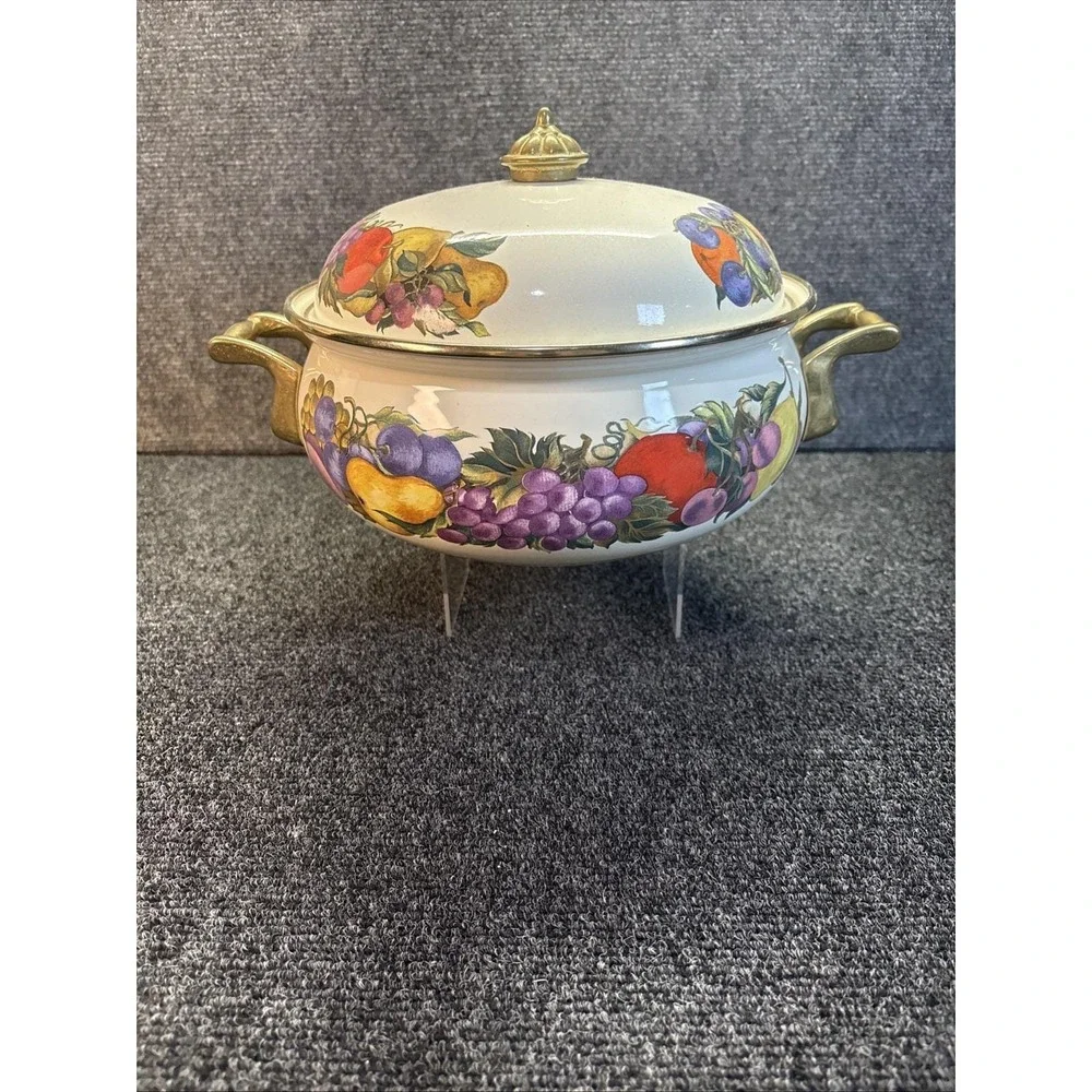 Vtg~Cornucopia Dutch Oven~Enamel Fruit Covered Lid Pot Brass Casserole 2 Qt